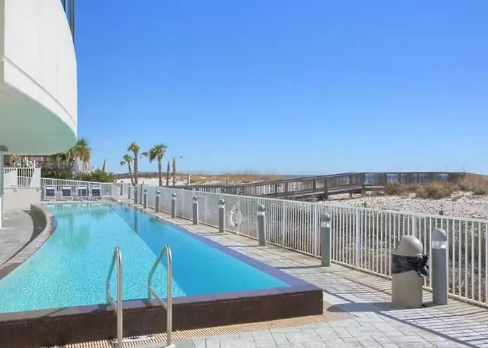 Island Tower Unit 1403 Holiday home *